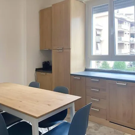 Spacious With Panoramic Views In