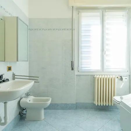 Spacious Bright Apartment With Panoramic Views * Lecco