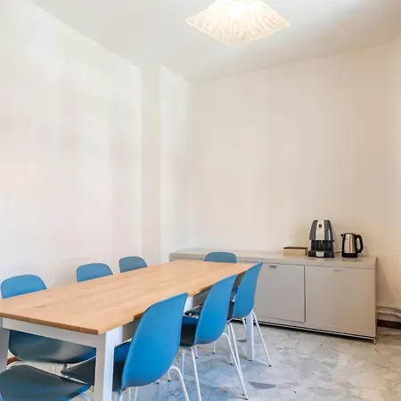 Lägenhet Spacious Bright Apartment With Panoramic Views Lecco