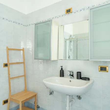 Spacious Bright Apartment With Panoramic Views *