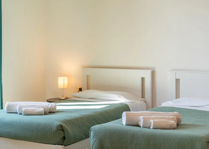 Spacious Bright With Panoramic Views * Lecco