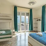 Spacious Bright With Panoramic Views לקו
